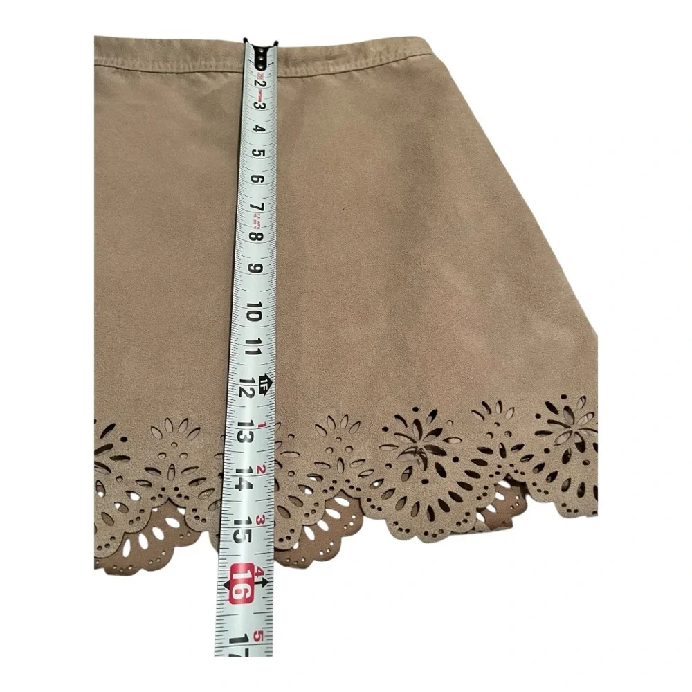 Hollister Tan Faux Suede‎ Die Cut Scalloped Hem Mini Skirt Size 3